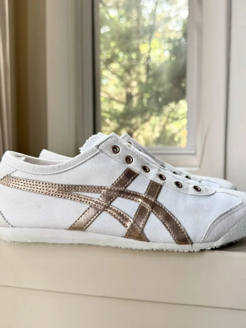 Onitsuka Tiger Mexico 66 Slip On Sneakers Womens Size 7 White Gold